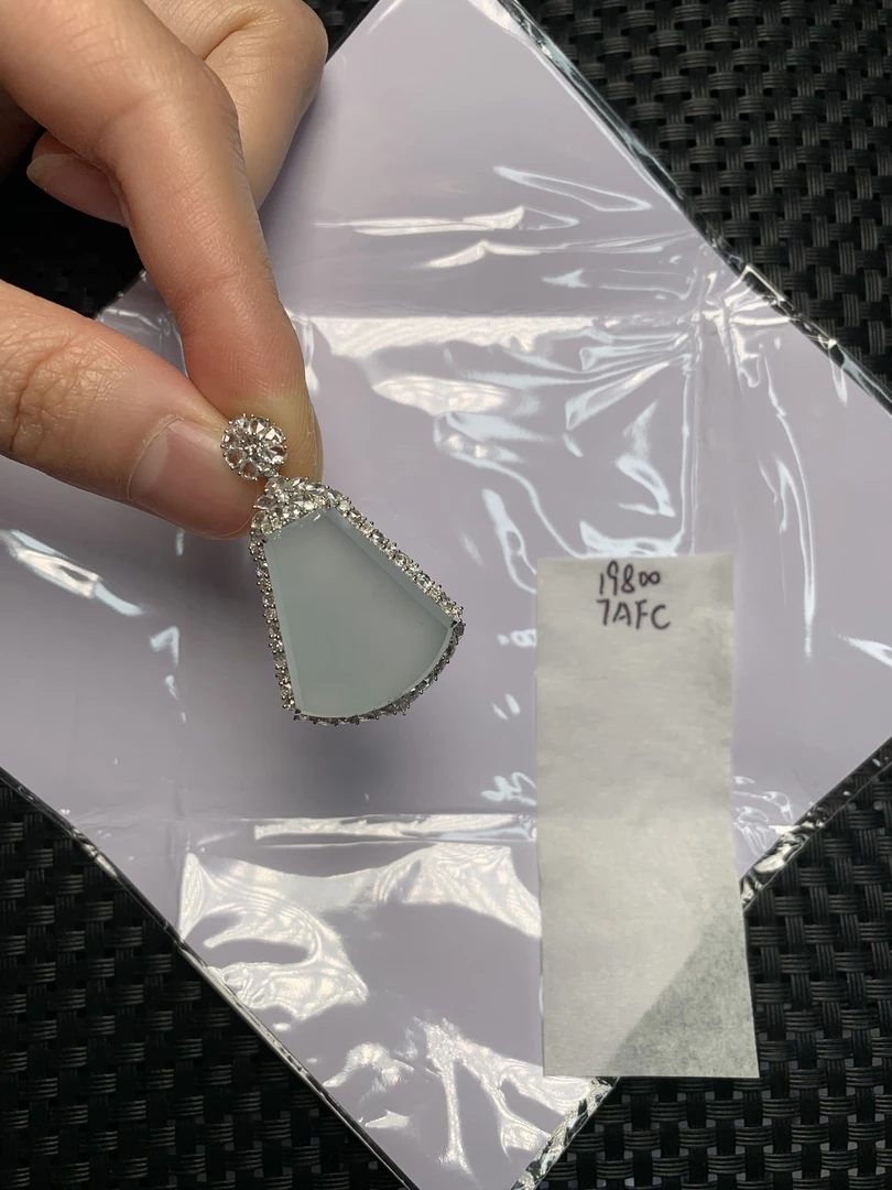 天然缅甸翡翠A货18K金镶嵌 7AFC