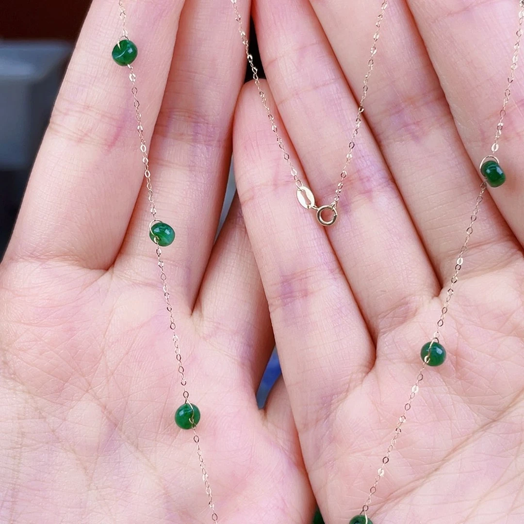 翡翠18K金镶嵌颈饰饰品