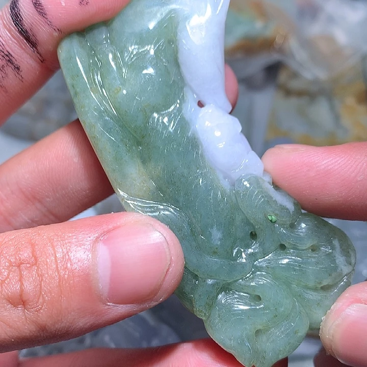 翡翠未镶嵌颈饰保真天然a货翡翠