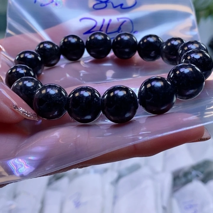 定制翡翠未镶嵌珠串