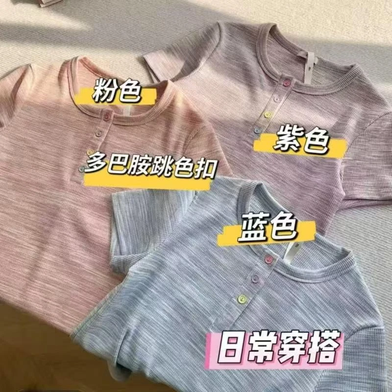 短款纽扣纯色短袖透气条纹T恤休闲运动日常百搭