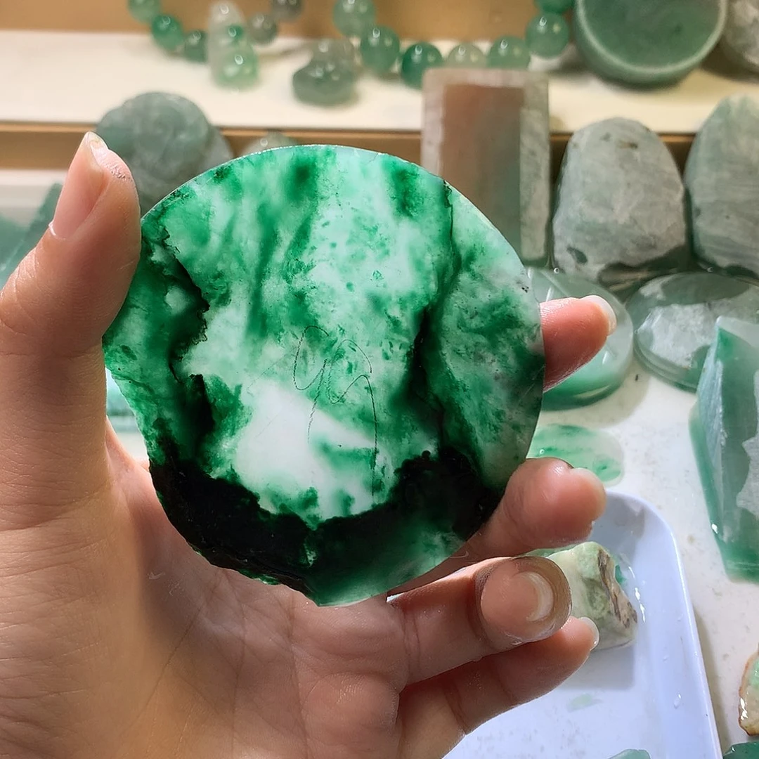 石英质玉未镶嵌珠宝半成品