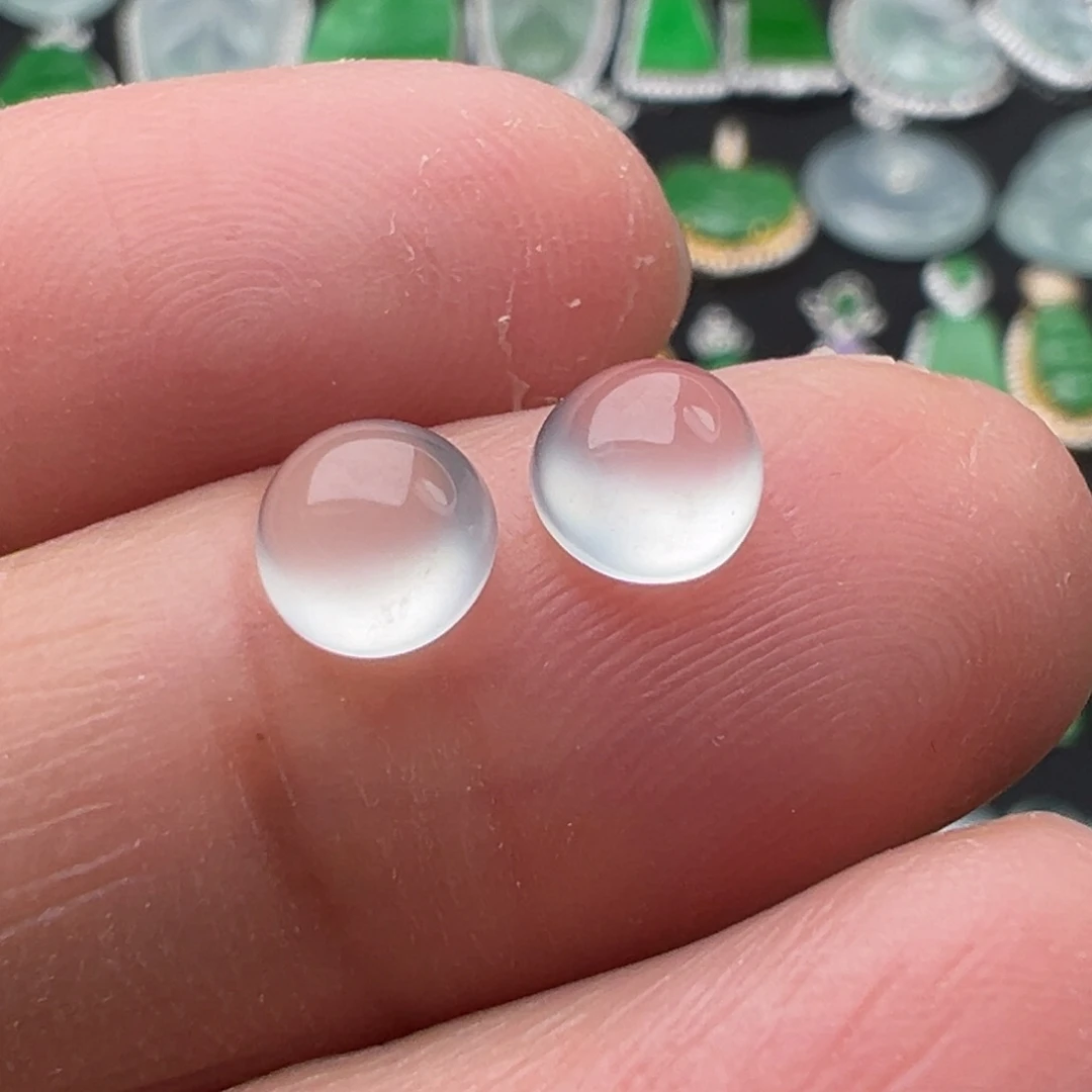 翡翠颈饰未镶嵌蛋5.6