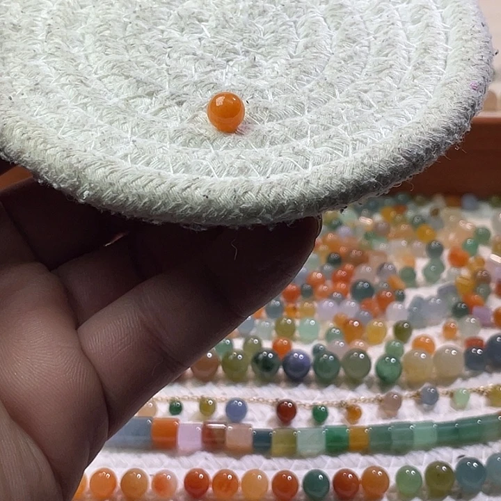 翡翠散珠未镶嵌定制翡翠卡7.1