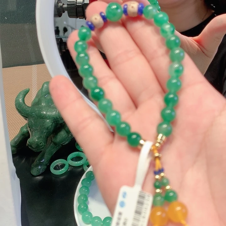 石英质玉（非洲翠）未镶嵌手绳