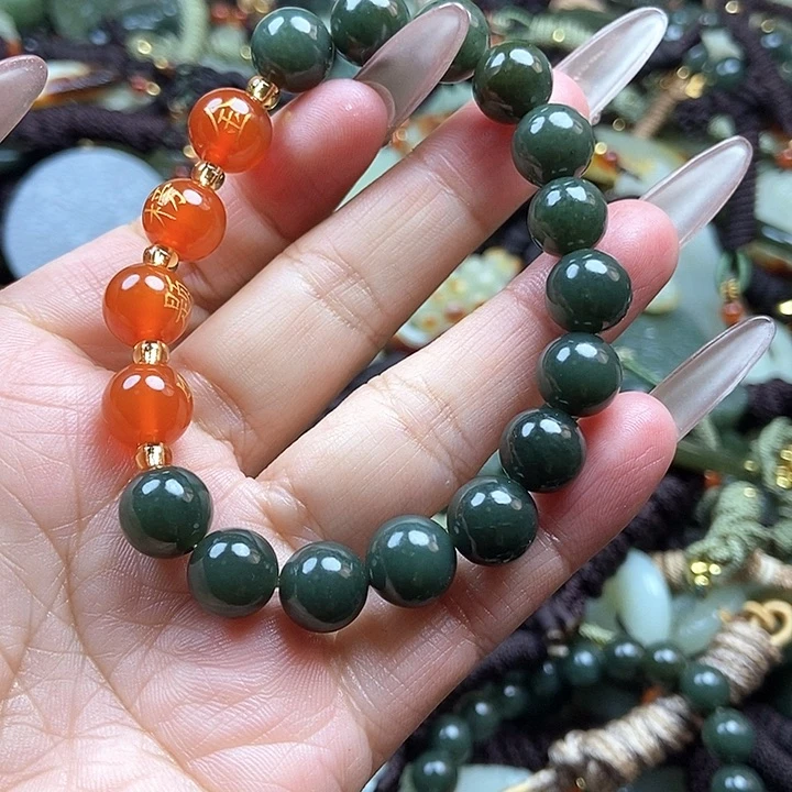 和田玉颈饰足铂镶嵌