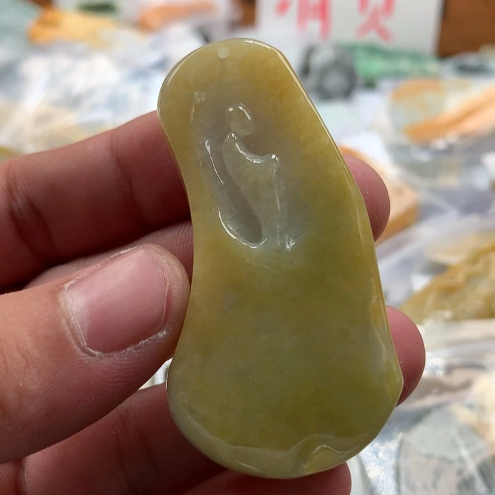 翡翠未镶嵌颈饰保真天然a货翡翠