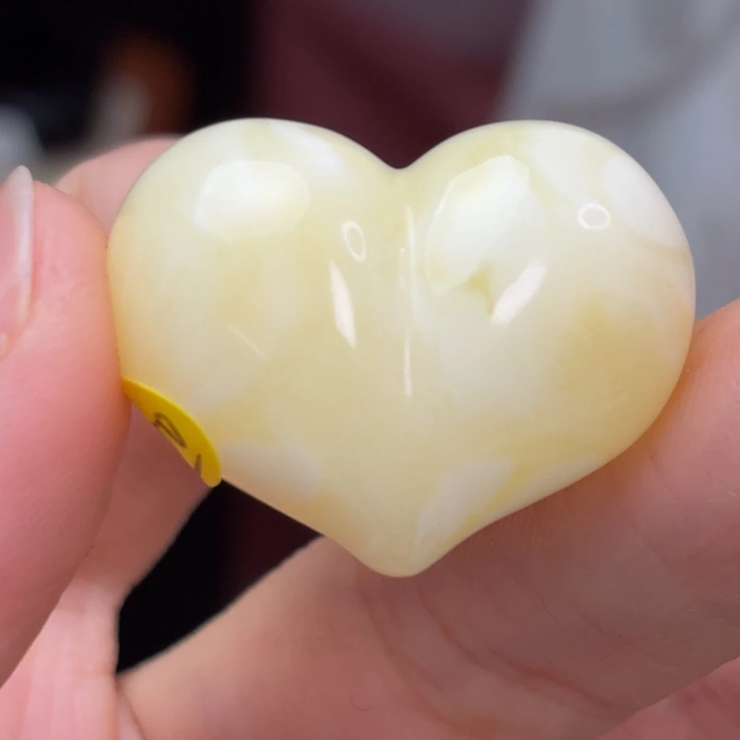 蜜蜡未镶嵌吊坠(不含链)白桃心