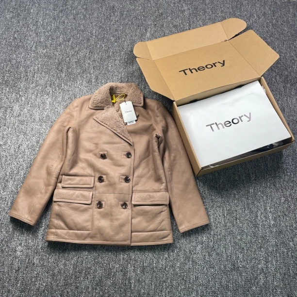 全新未使用  5904/Theory 驼色羊皮双排扣长款外套/0码/全新全套