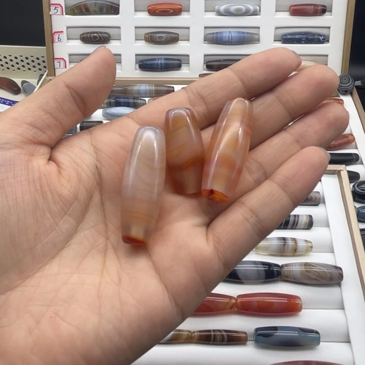 骑***头玛瑙/玉髓合金颈饰