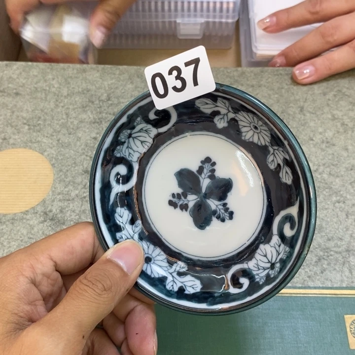 瓷片哦哦哦哦哦哦哦