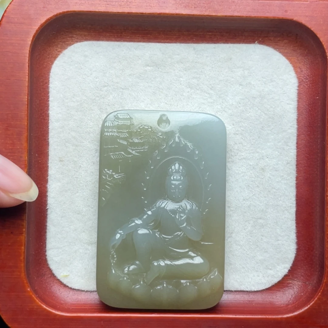 爱***胖和田玉未镶嵌颈饰