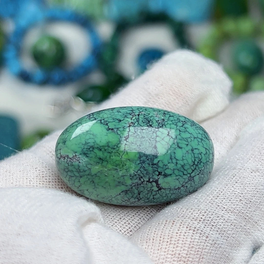 未镶嵌绿松石珠宝奇石