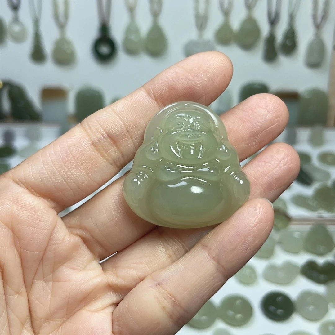 颈饰未镶嵌和田玉知**乐