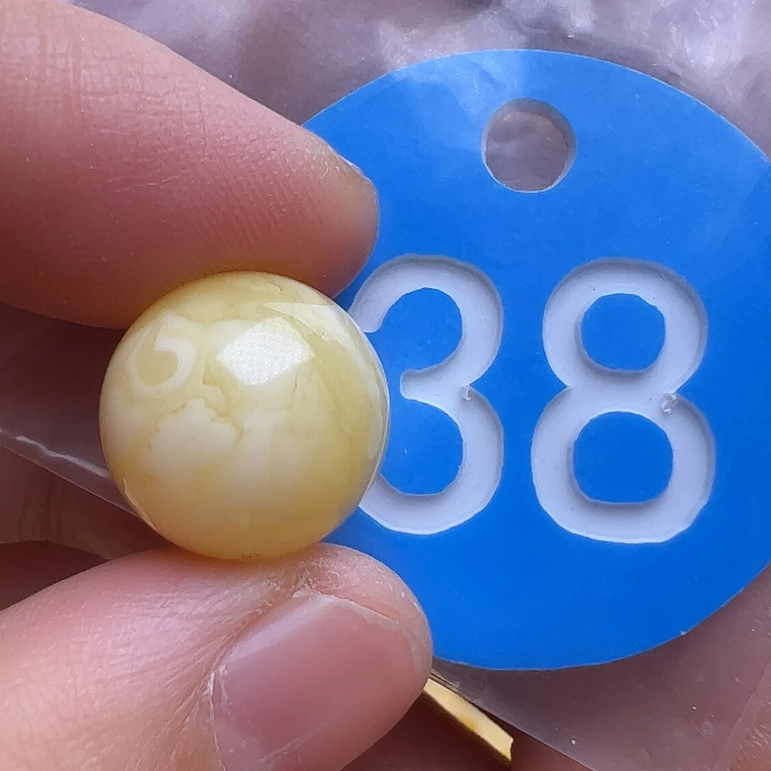 蜜蜡未镶嵌珠宝奇石14mm皮点