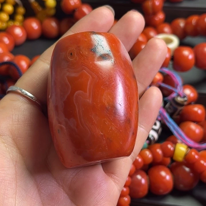 颈饰玻璃健*。琉璃……………