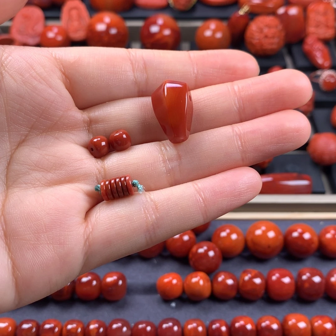 哎***呀南红玛瑙套装未镶嵌