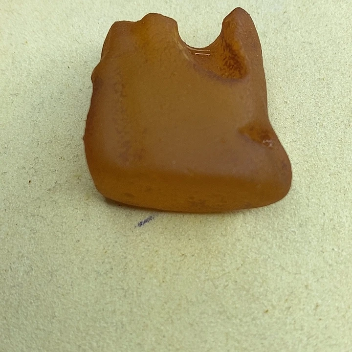 定制蜜蜡未镶嵌梨
