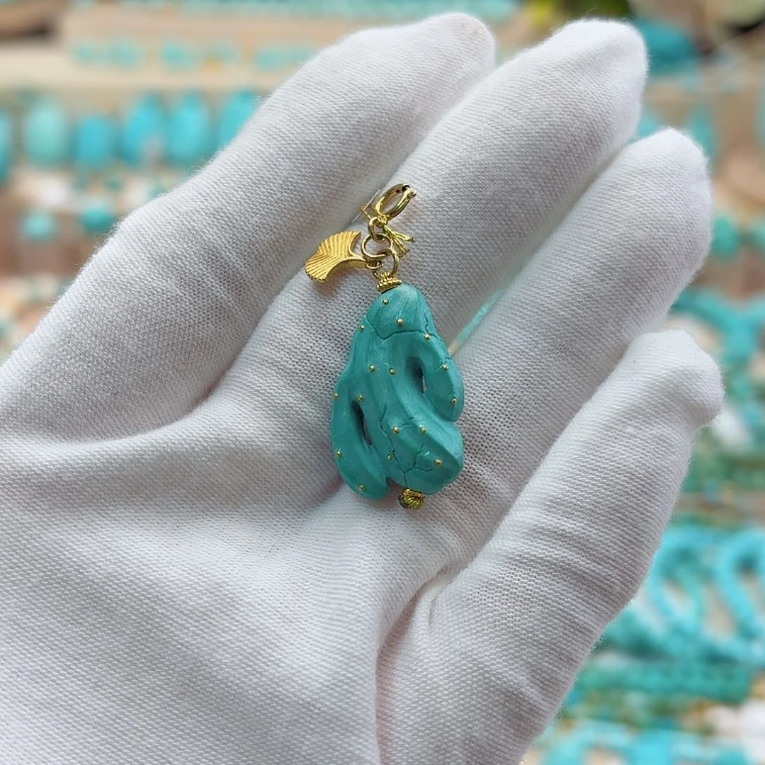 绿松石18K金镶嵌珠宝奇石