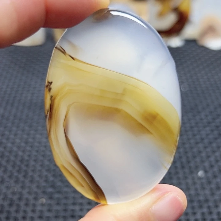 玛瑙/玉髓未镶嵌珠宝半成品