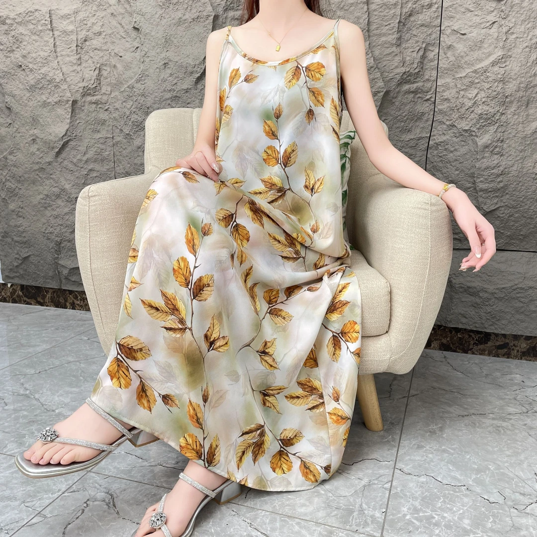 【云裳】春季碎花吊带裙女时尚宽松气质夏季法式印花连衣裙女