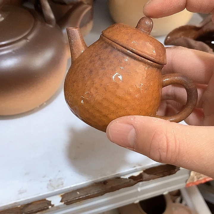 瓷片荷花绽放了你美丽动人心弦。然后