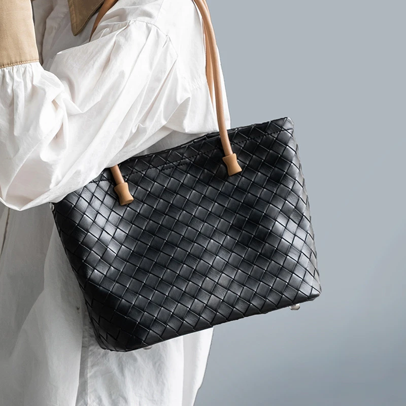 真皮女包托特包高级感大容量包包夏季款女百搭单肩包编织包包女式