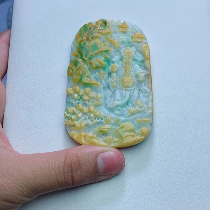 颈饰未镶嵌翡翠人物