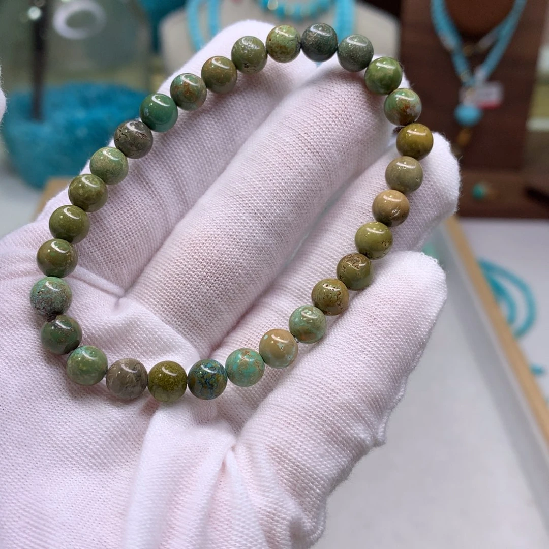 绿松石配饰未镶嵌