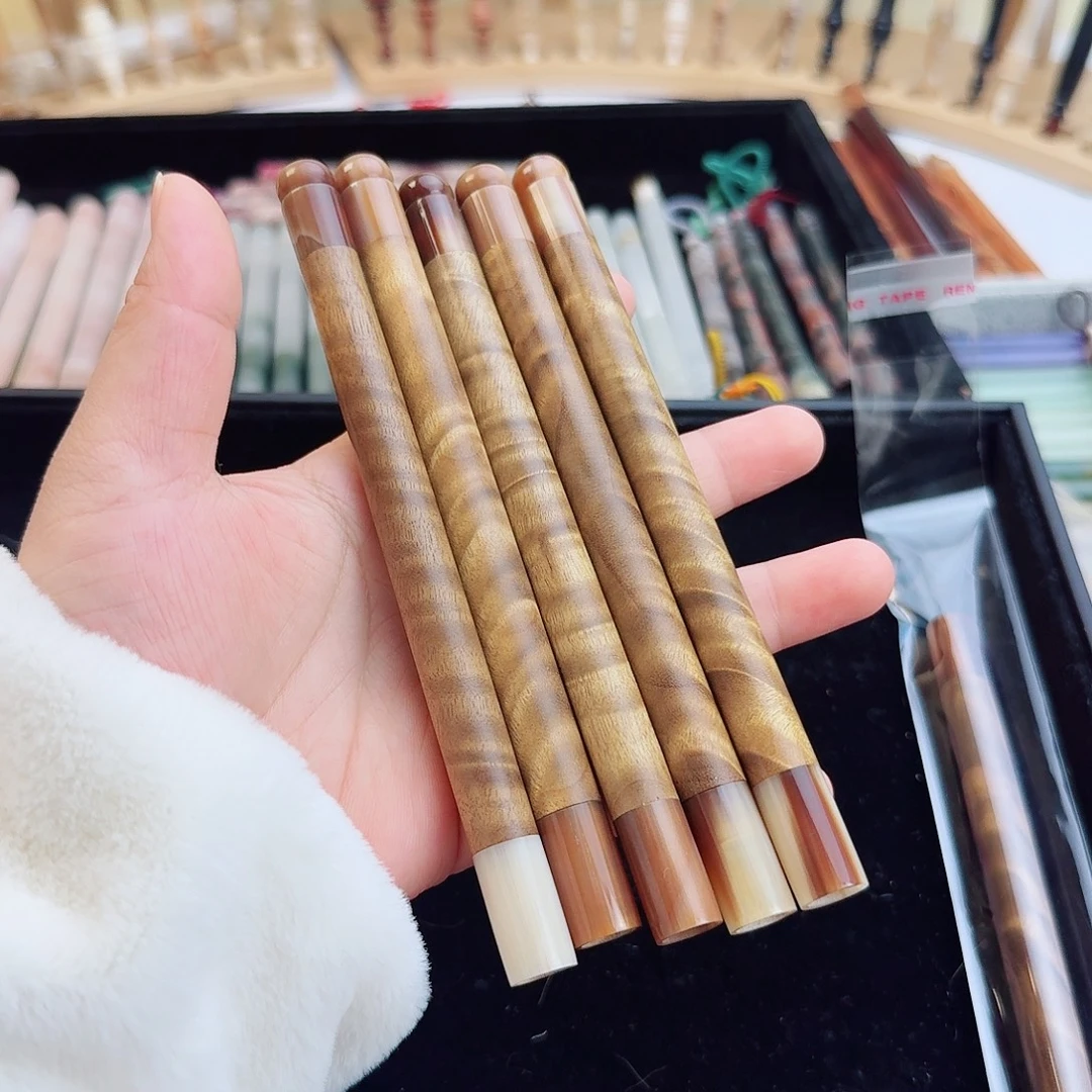 金丝楠木➕纯毛料一只