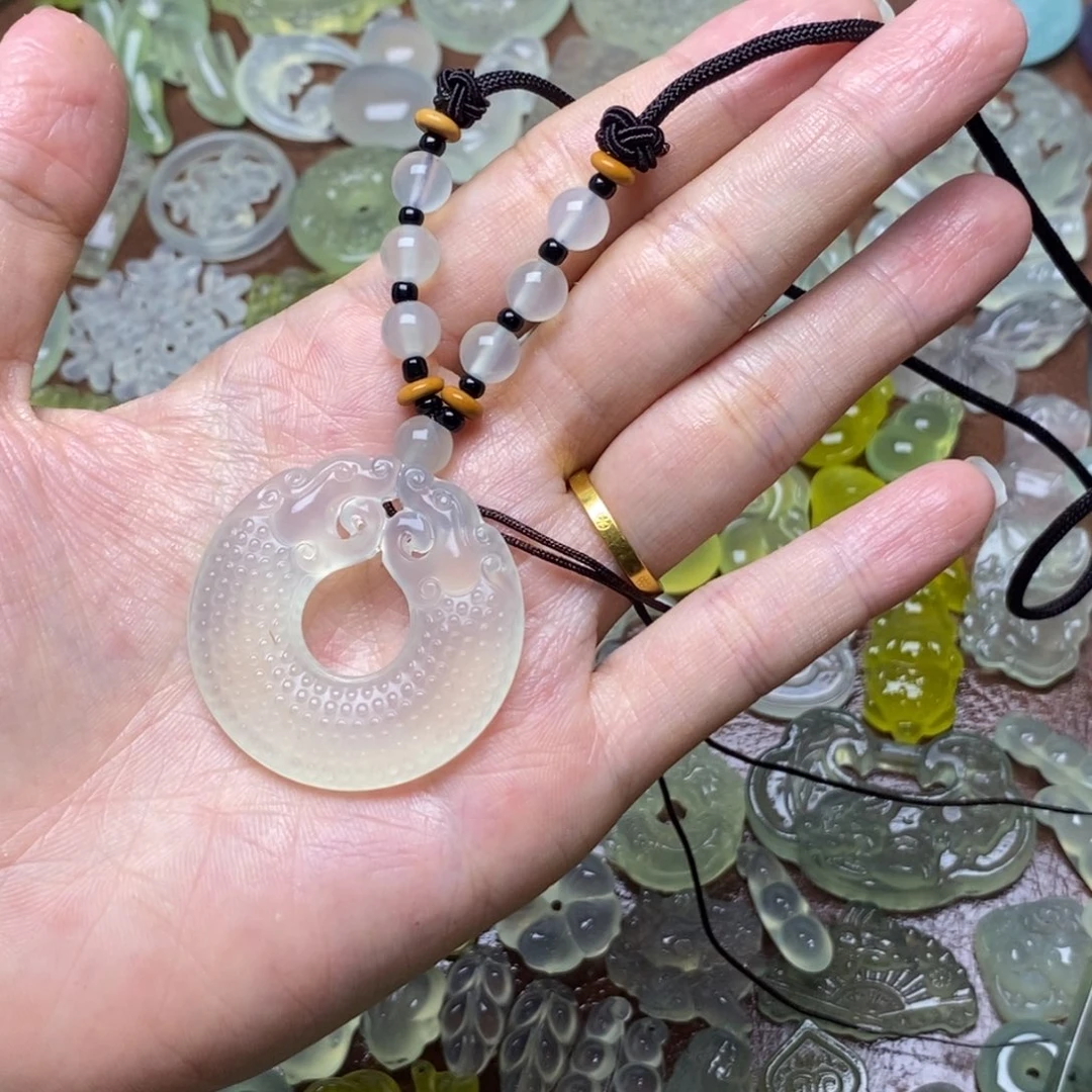 蛇纹石玉合金项链