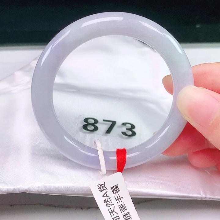 翡翠未镶嵌手镯（圆镯）翡翠手镯