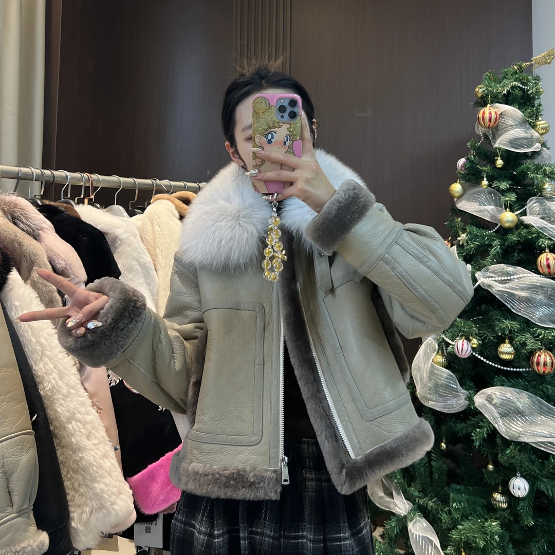 实体清货！皮毛一体外套77928FE