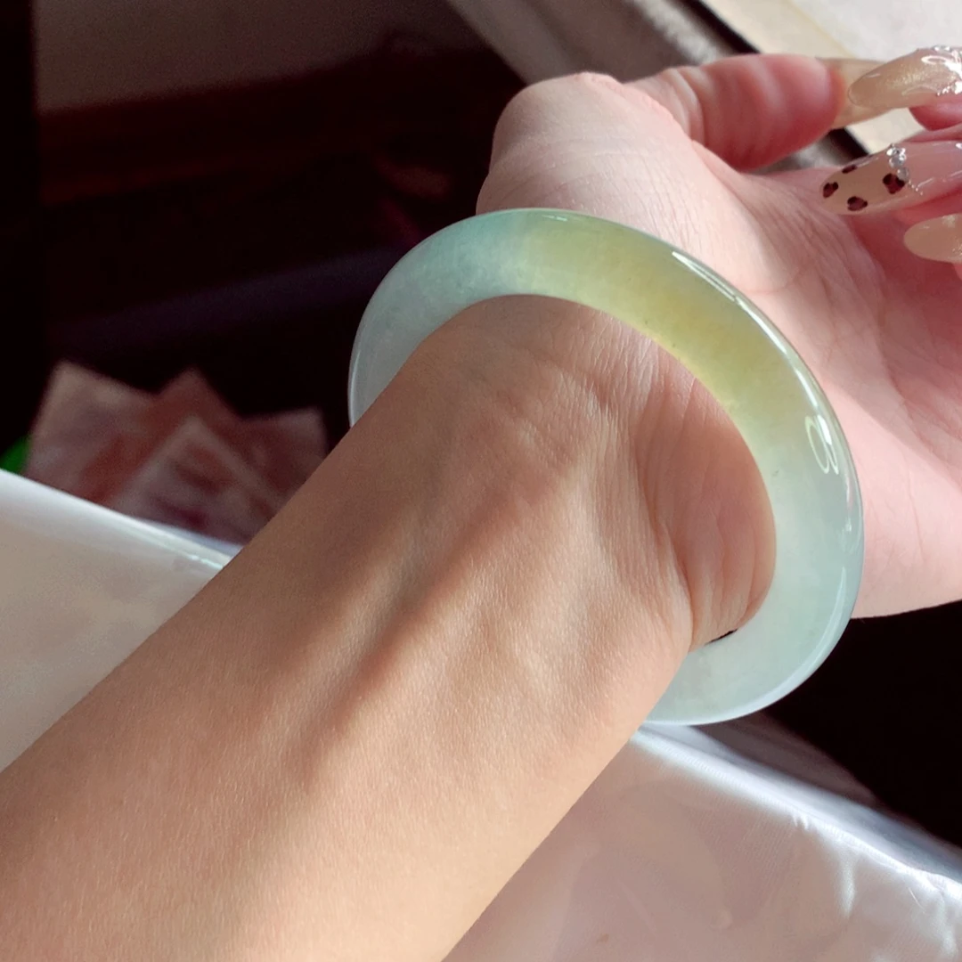 翡翠未镶嵌手镯51圆条 冰黄种色兼备 灵