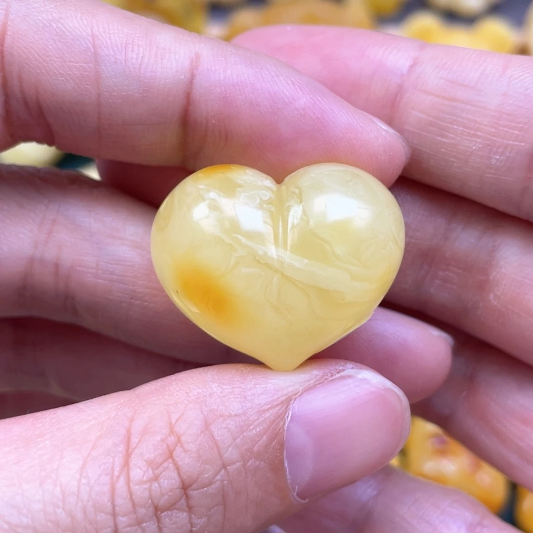 未镶嵌琥珀裸石蜜蜡