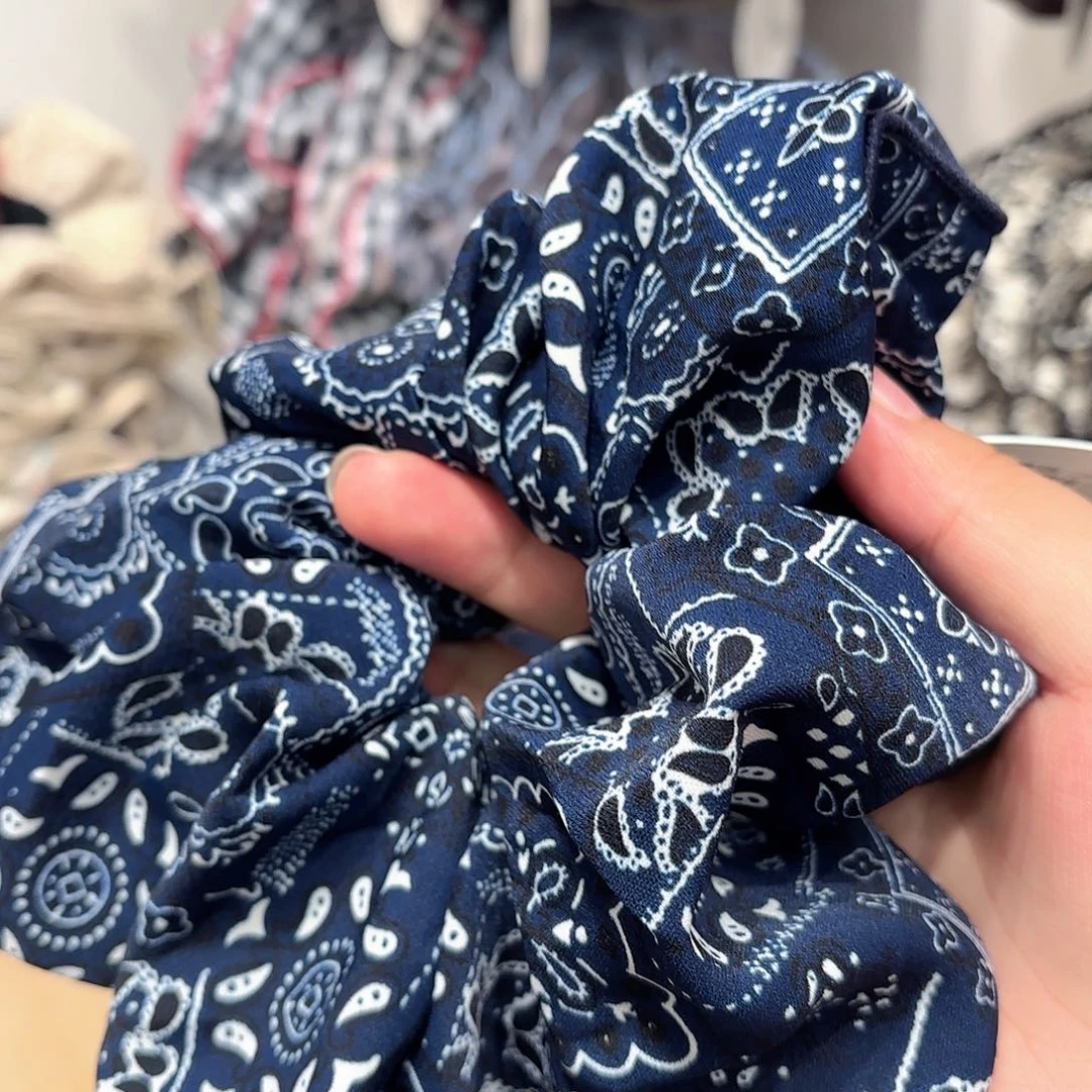 布艺铁合金6947发圈