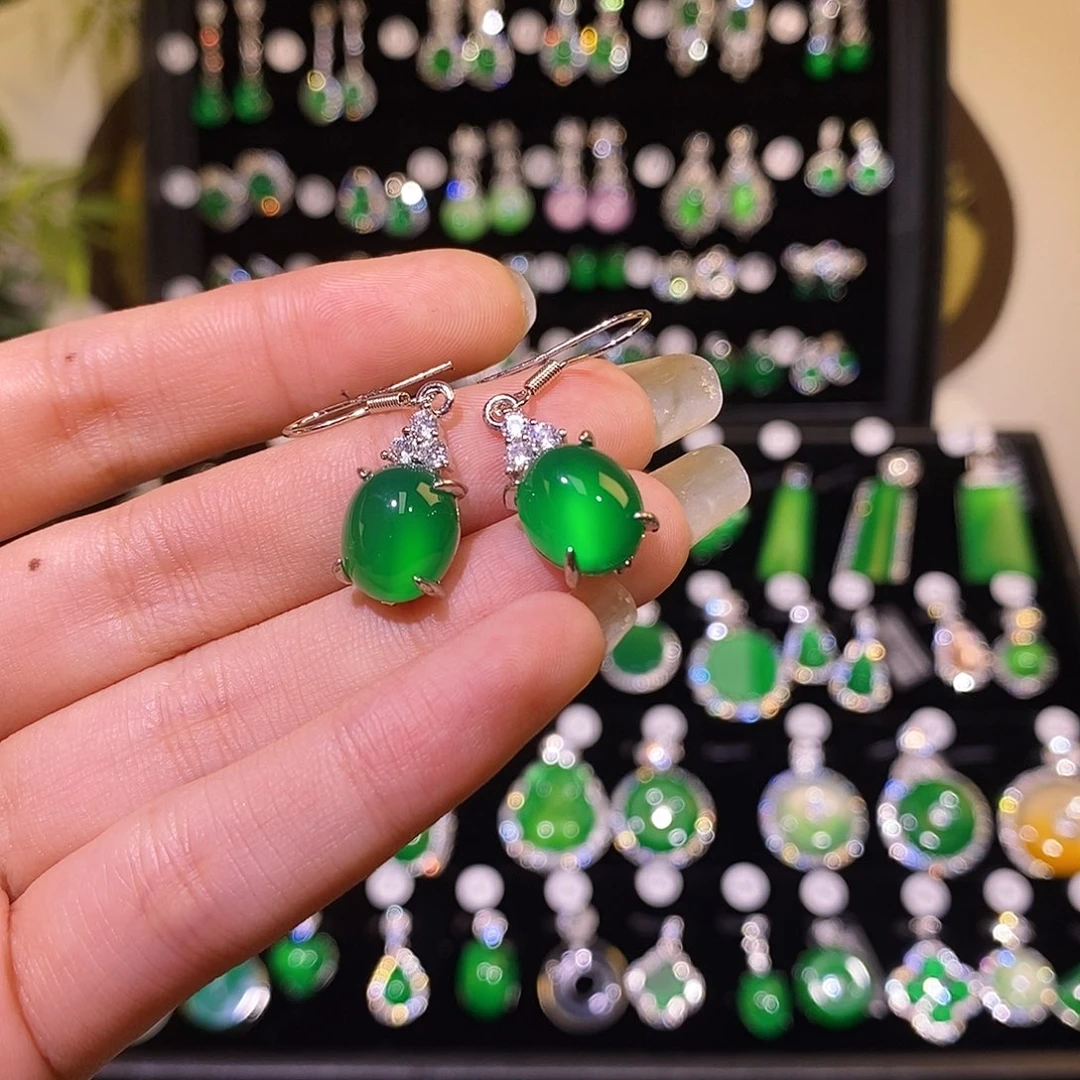 玛瑙/玉髓颈饰合金