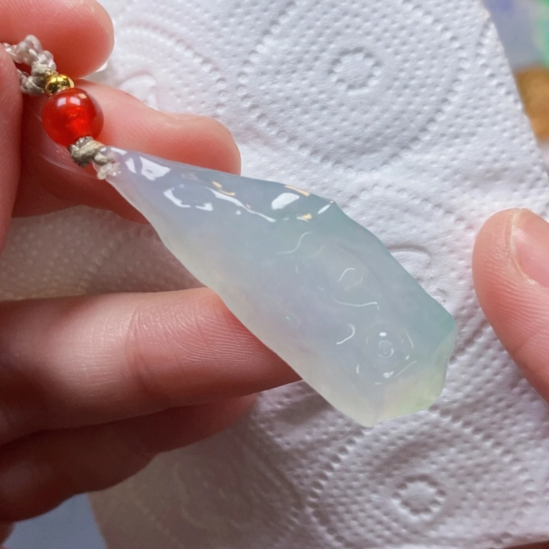 【闪购商品】翡翠吊坠(不含链)未镶嵌2532