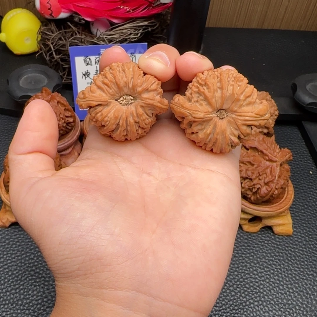 把件文玩核桃凹底南疆石 38尺寸