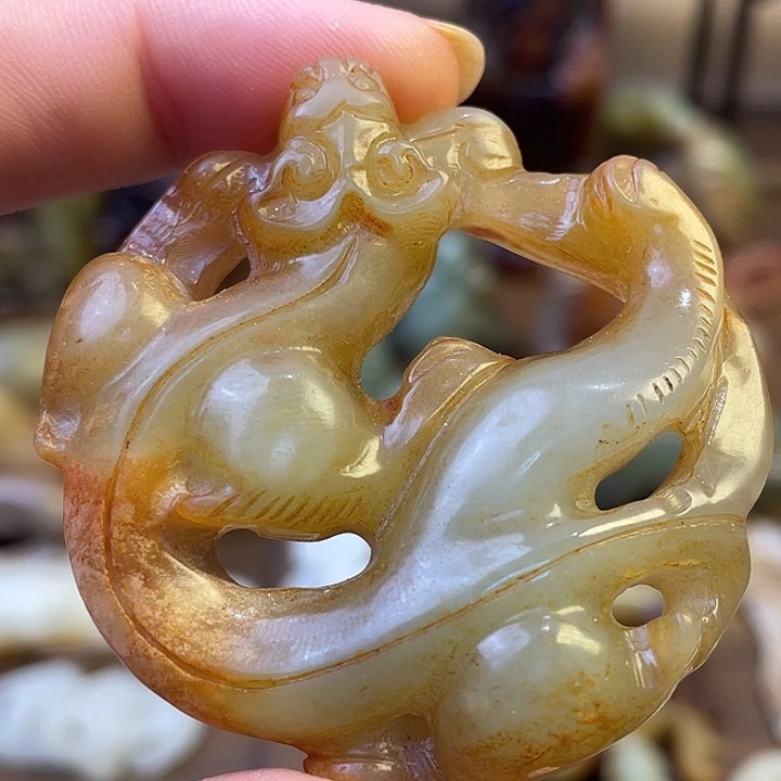 未镶嵌和田玉（糖玉）挂件