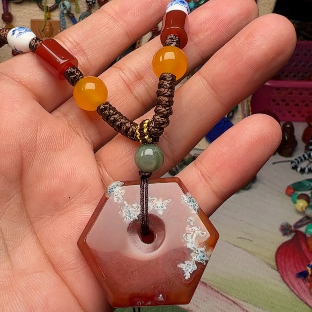 玛瑙/玉髓颈饰未镶嵌