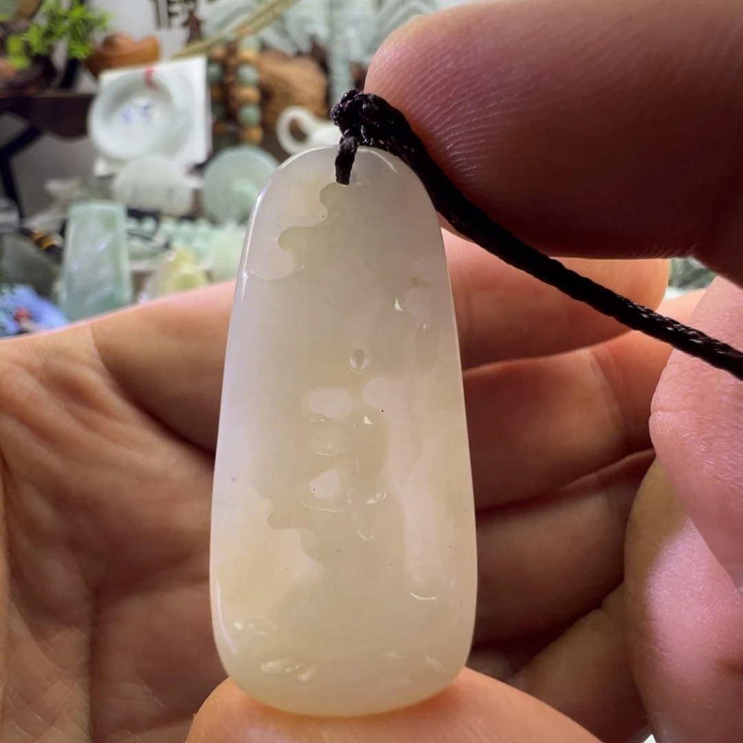 翡翠未镶嵌颈饰天然缅甸A货翡翠悟道