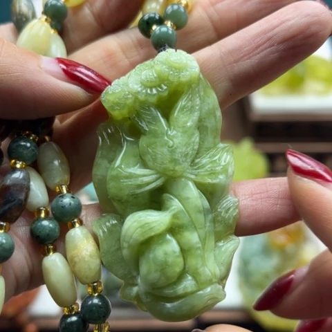 岫玉挂件未镶嵌挂件