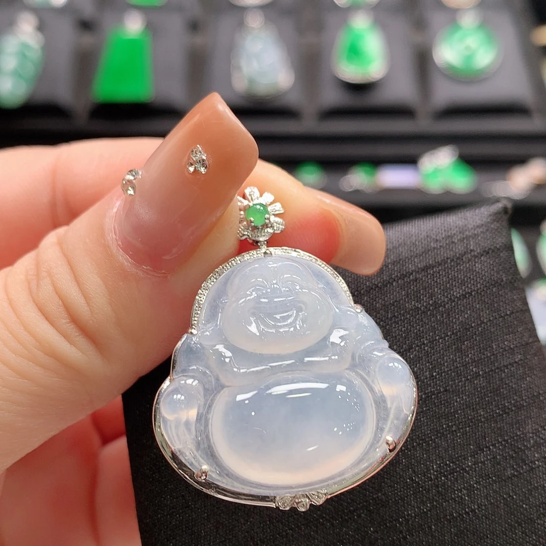 翡翠18K金镶嵌颈饰佛公