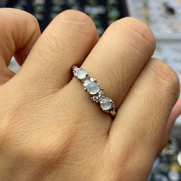 翡翠戒指银S925镶嵌戒指