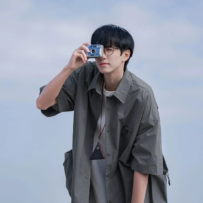 仓石一树潮牌港风短袖衬衫青年夏季宽松休闲百搭衬衣痞帅男士薄款