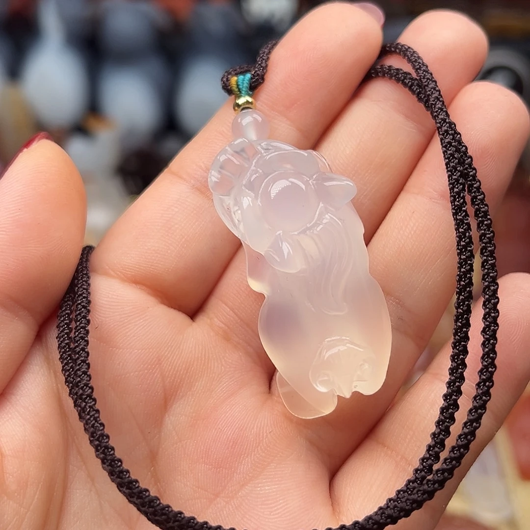 玛瑙/玉髓未镶嵌颈饰