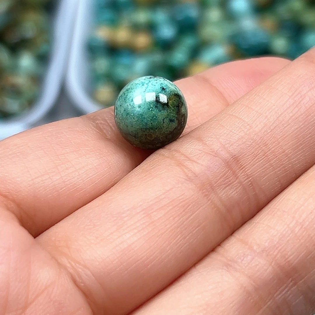 ****态未镶嵌绿松石珠宝奇石