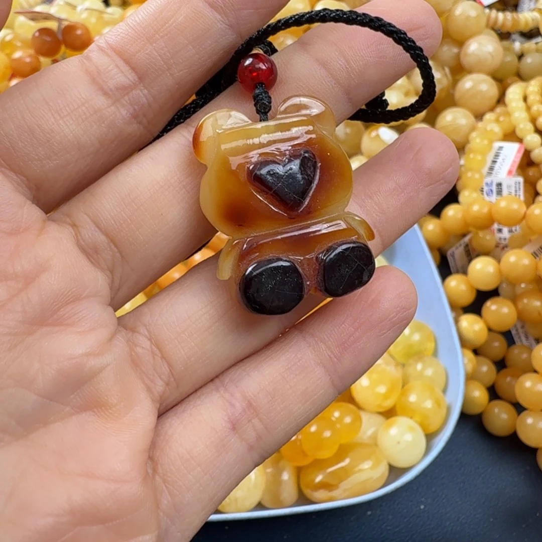 琥珀未镶嵌珠宝奇石