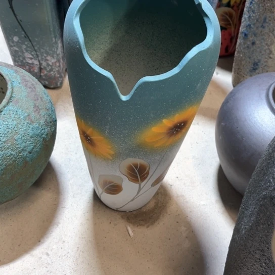 罐默认微瑕，有孔编号19-27